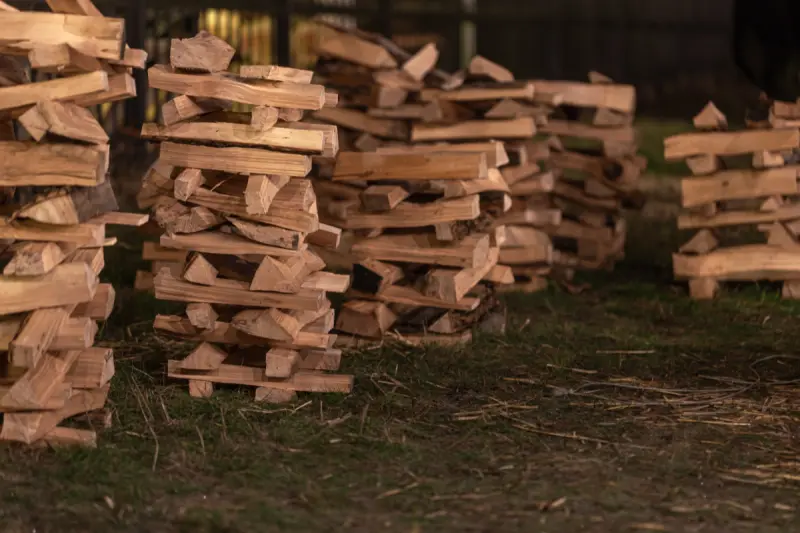 High-Quality Firewood Supply Newbury, Donnington, Thatcham